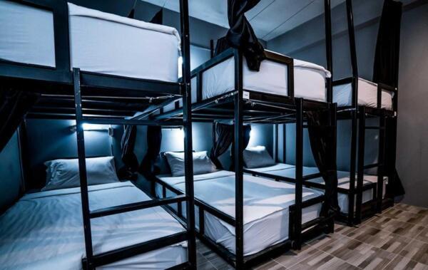 3Plus1 Hostel Patong Εξωτερικό φωτογραφία