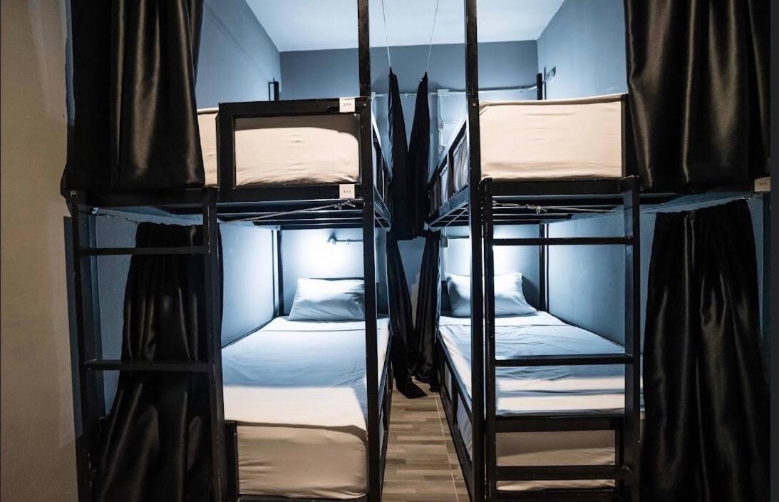 3Plus1 Hostel Patong Εξωτερικό φωτογραφία